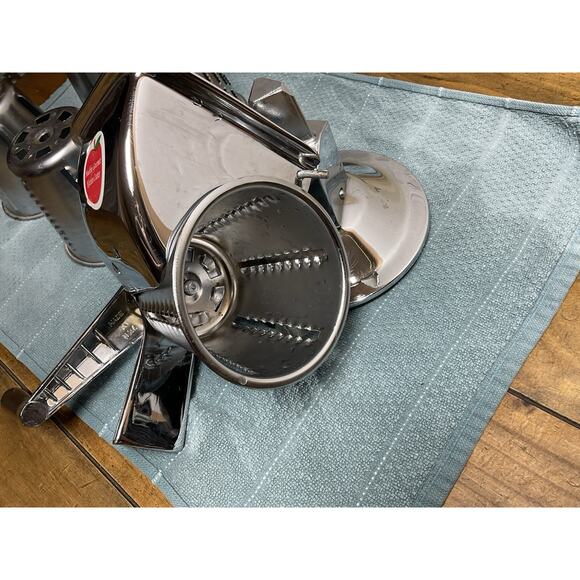 Vintage King Kutter Healthy Gourmet Kitchen Cutter Food Processor Slicer 5 Cones - Picture 12 of 16